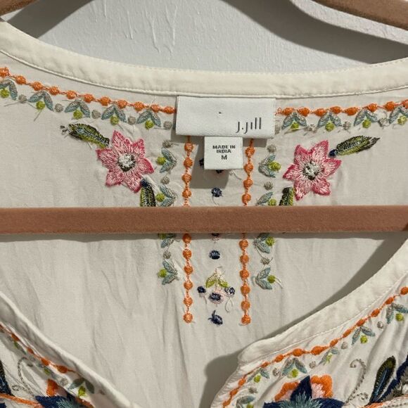 J.Jill tunic top white embroidered floral details Henley neck half M - Picture 4 of 11